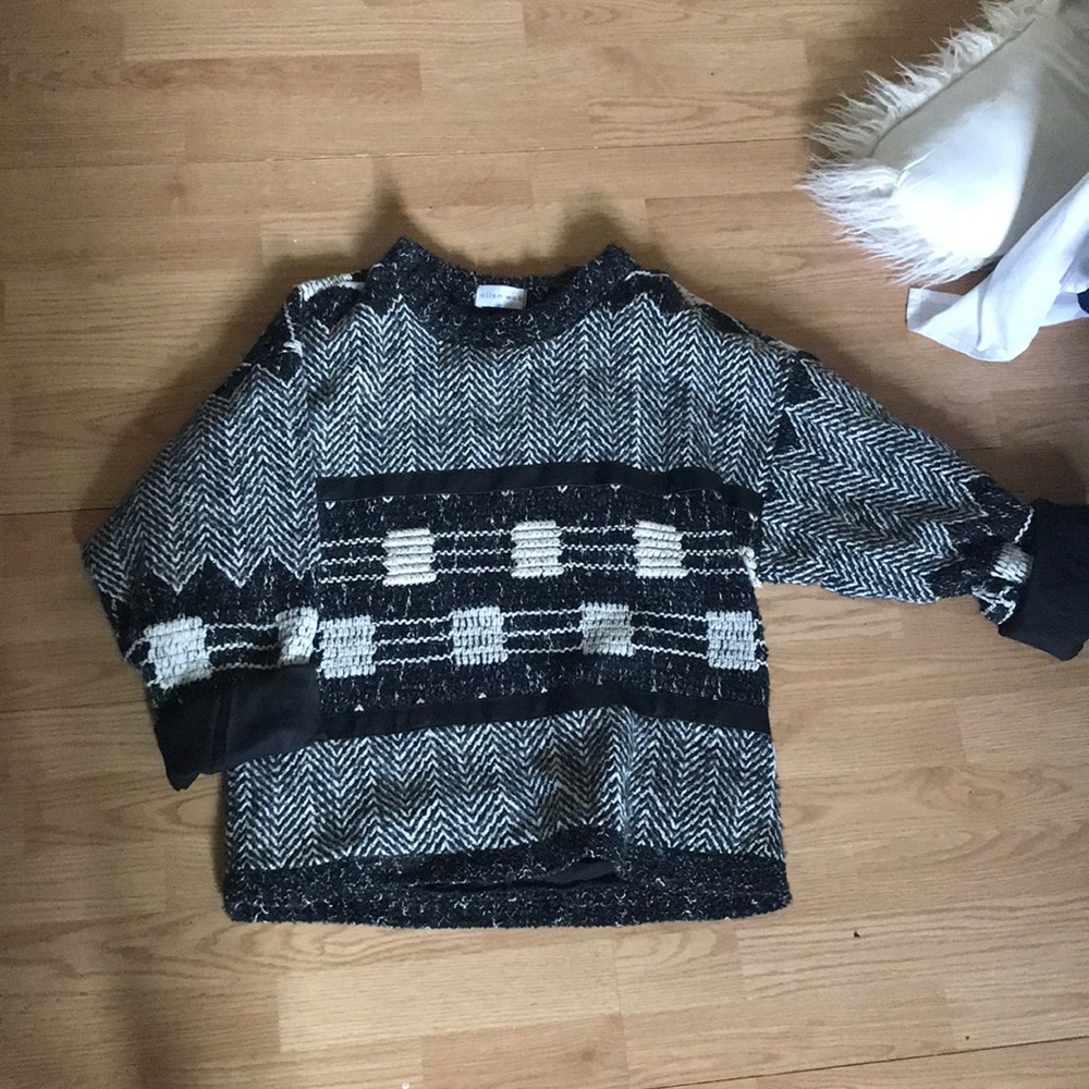 VINTAGE sweater